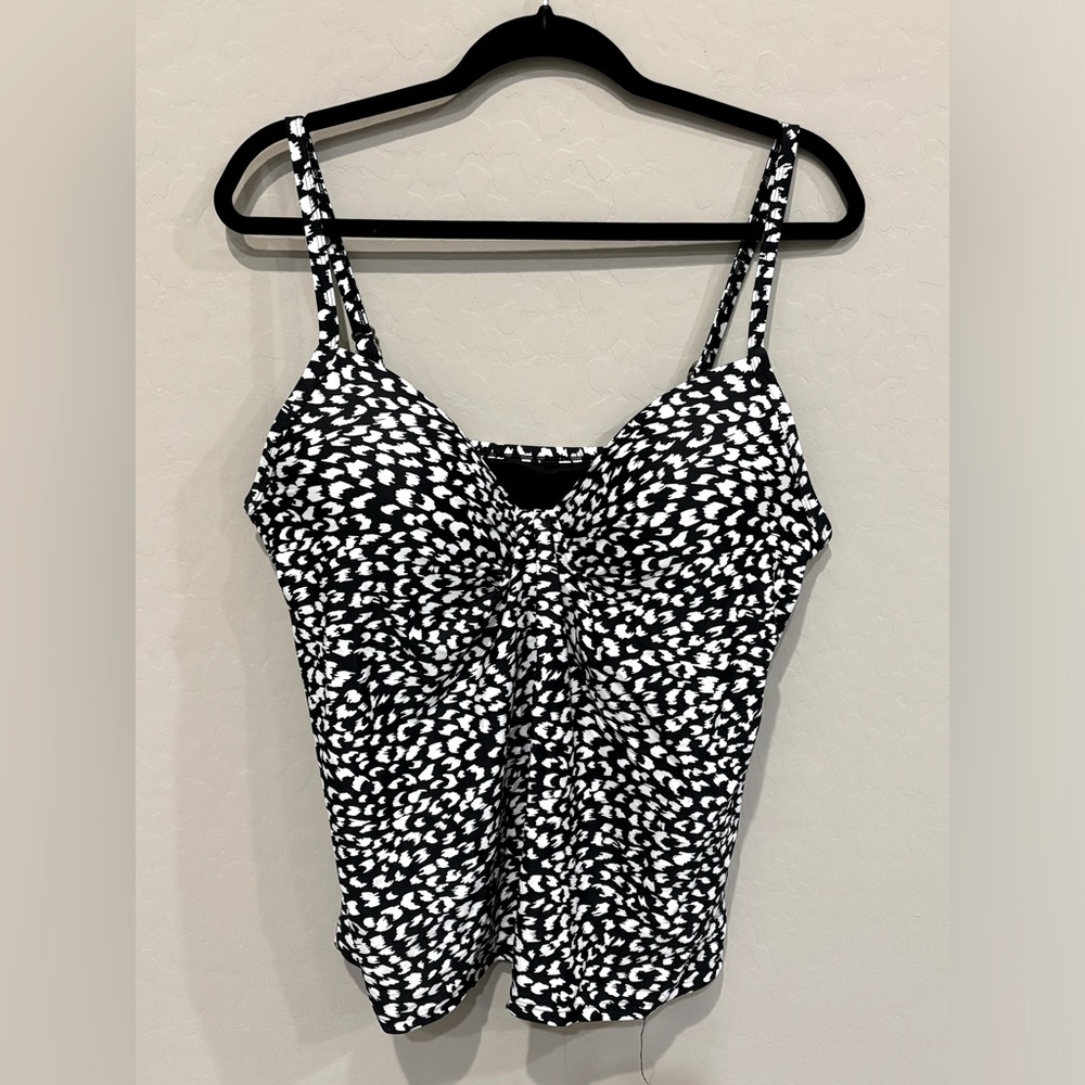 Island Escape Tankini  NWOT 14